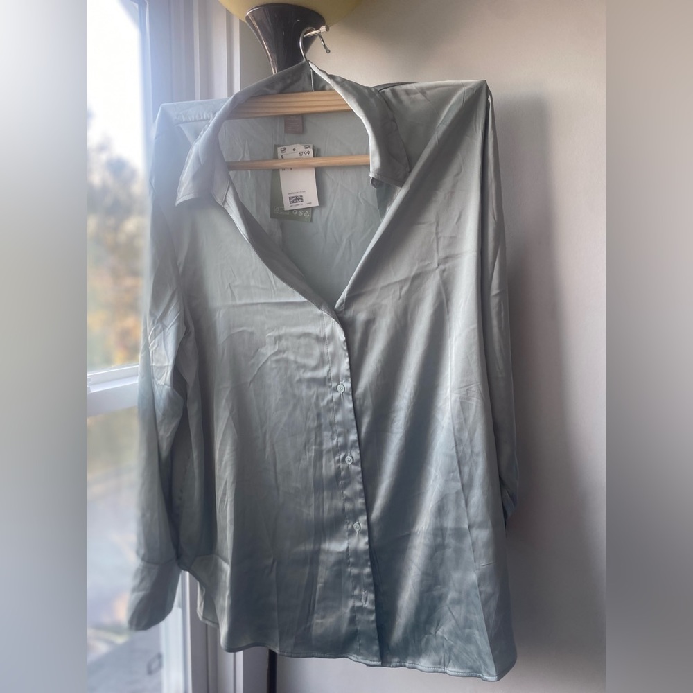 H&M BUTTON DOWN